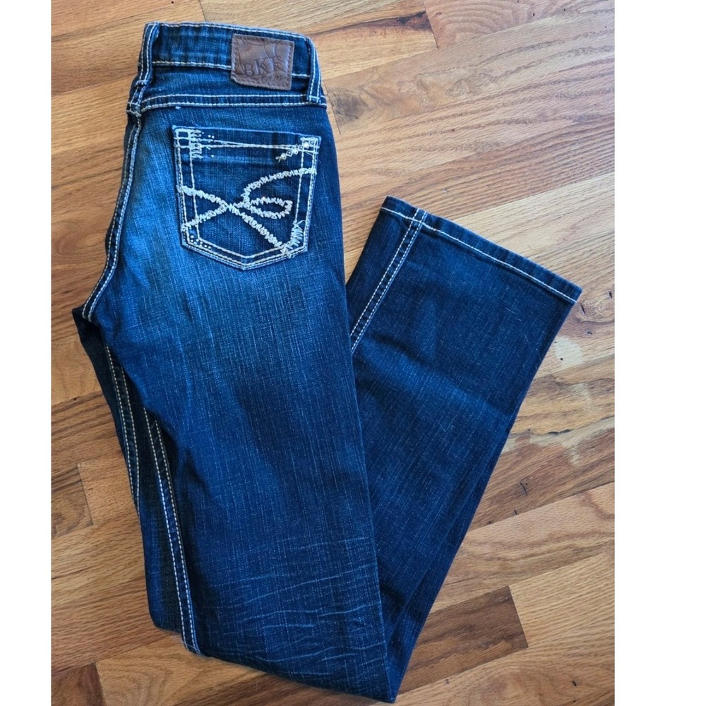 BKE Sabrina Mid Rise Bootcut Jeans Dark Wash Embroidered Pockets 26x31.5
